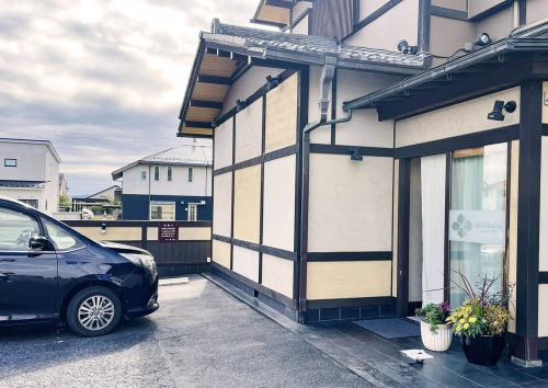 飲食店の看板デザイン